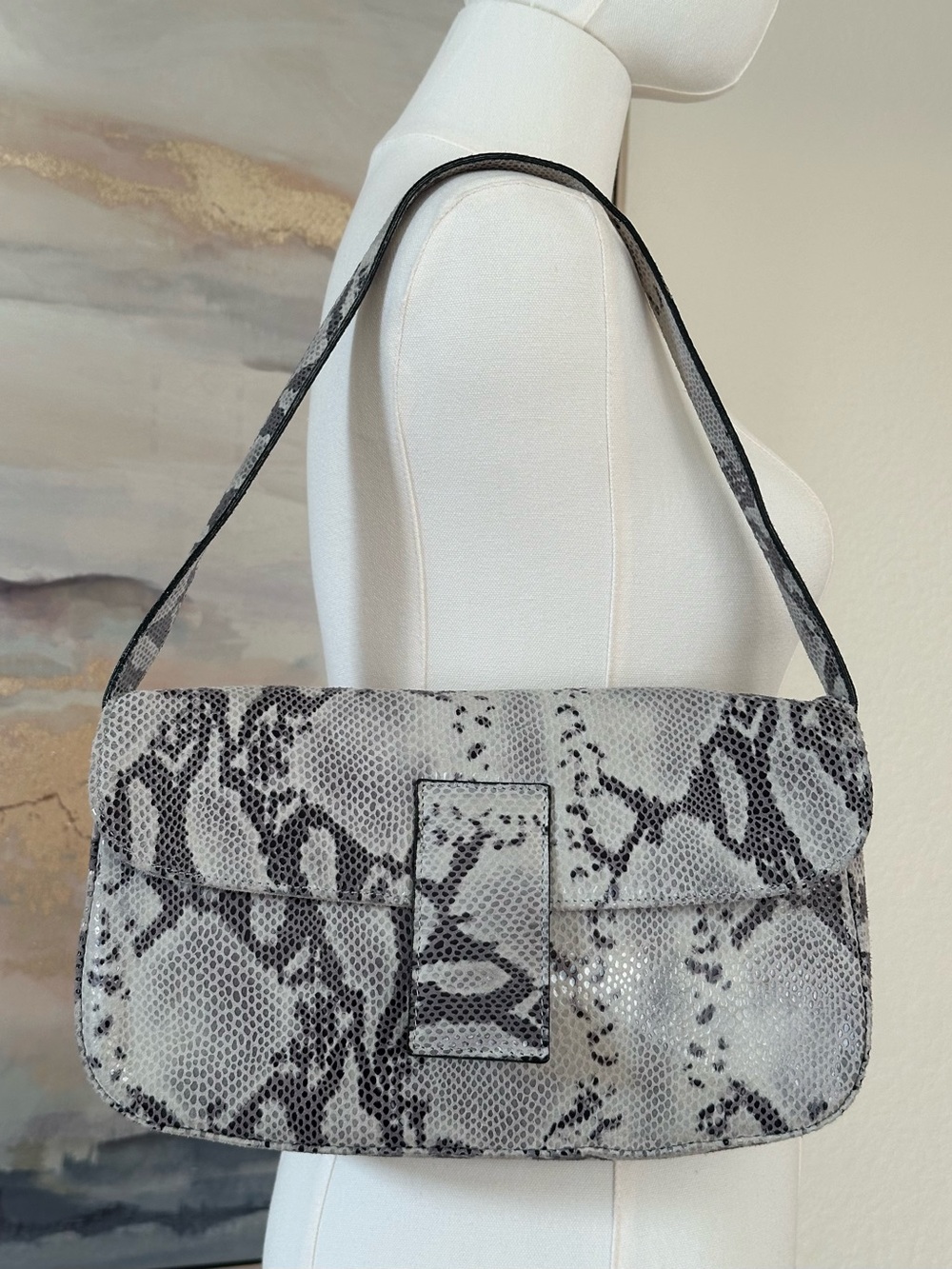 Bloomingdale’s Vintage Y2K Snake Print Leather Baguette Shoulder Bag France